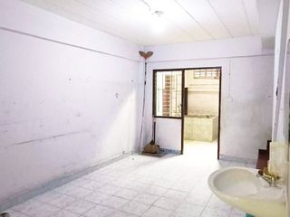 À vendre 5 chambres local commercial à Min Buri, Bangkok
