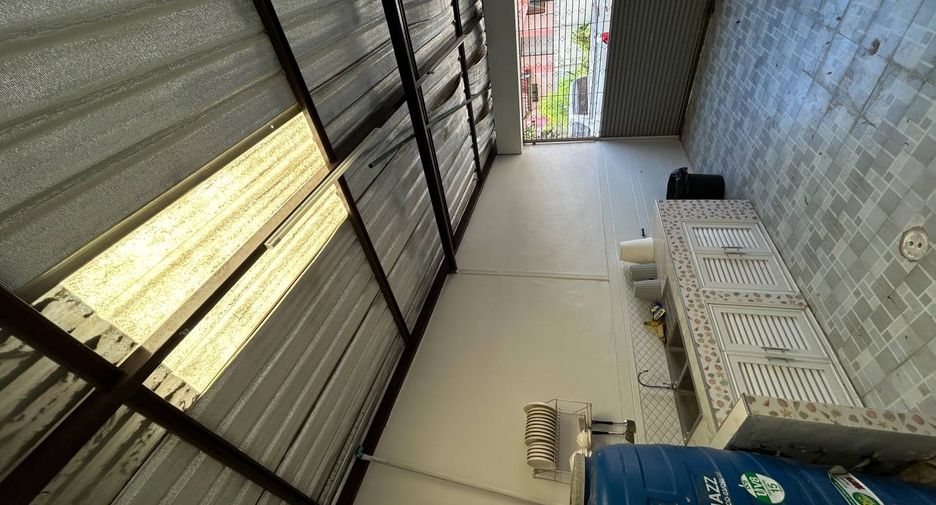For sale 2 bedrooms townhouse in Mueang Chon Buri, Chonburi