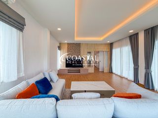 For rent 5 bedrooms house in Bang Lamung, Chonburi