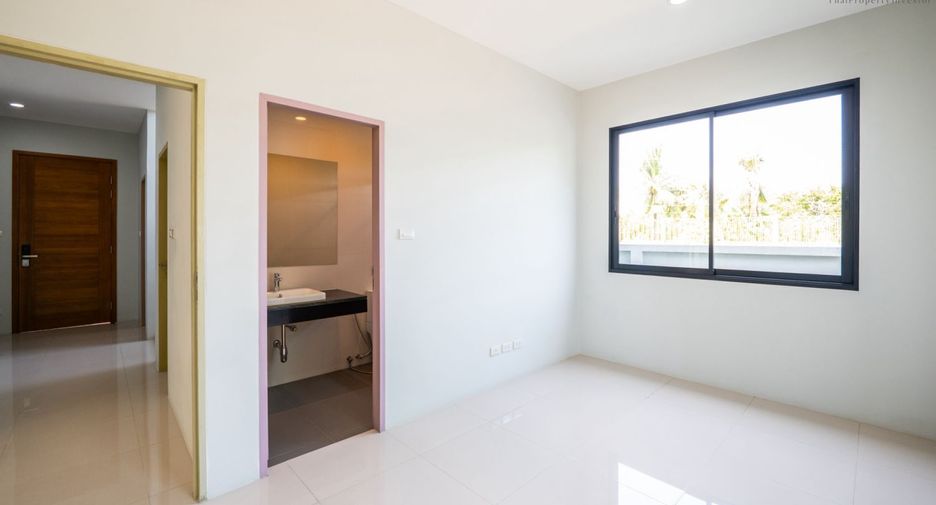 Casa en venta de 4 habitaciones en Thung Khru, Bangkok