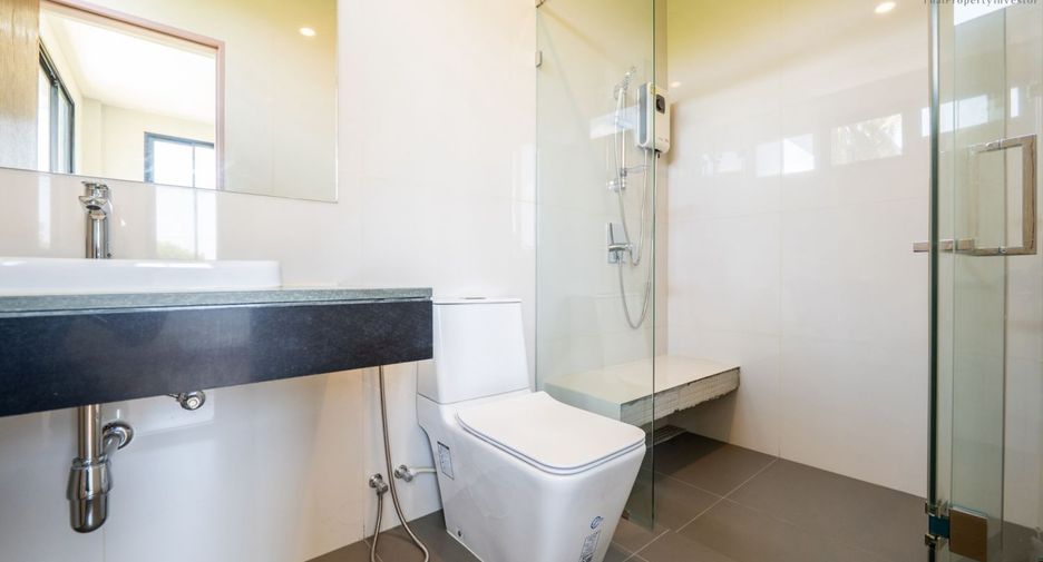 Casa en venta de 4 habitaciones en Thung Khru, Bangkok