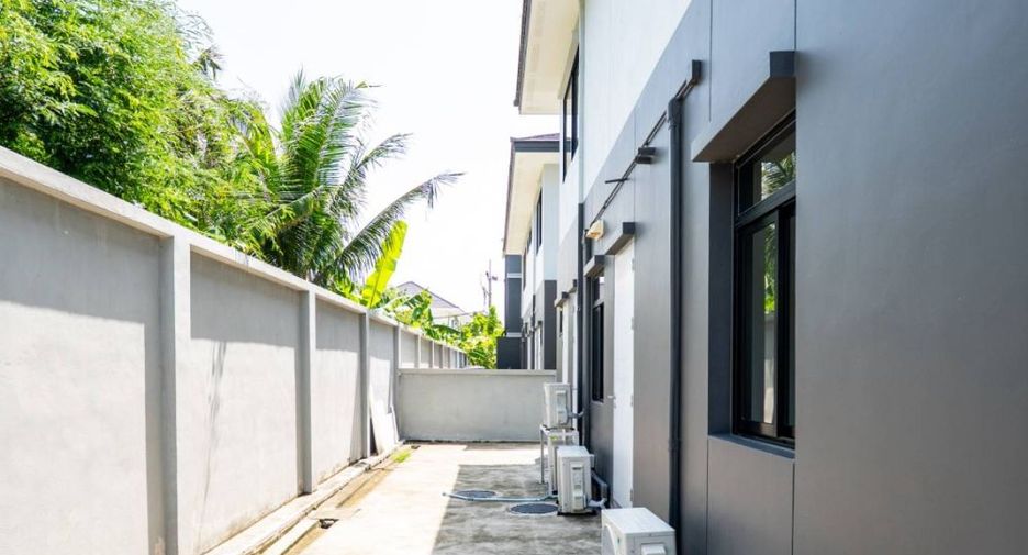 Casa en venta de 4 habitaciones en Thung Khru, Bangkok