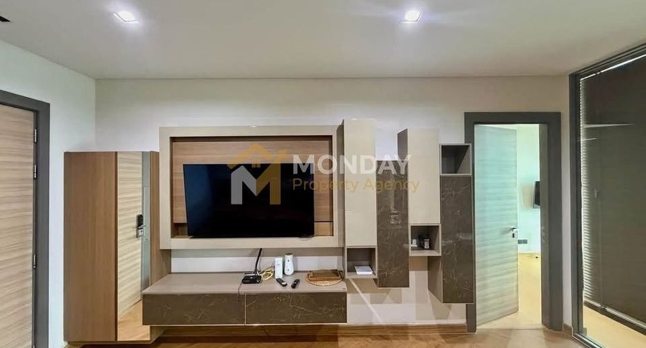 For rent 1 bed condo in Bang Rak, Bangkok