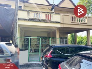 For sale 2 bedrooms townhouse in Mueang Chachoengsao, Chachoengsao