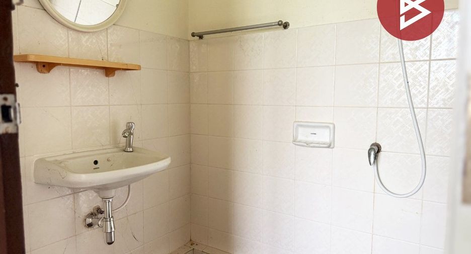 For sale 2 bedrooms townhouse in Mueang Chachoengsao, Chachoengsao