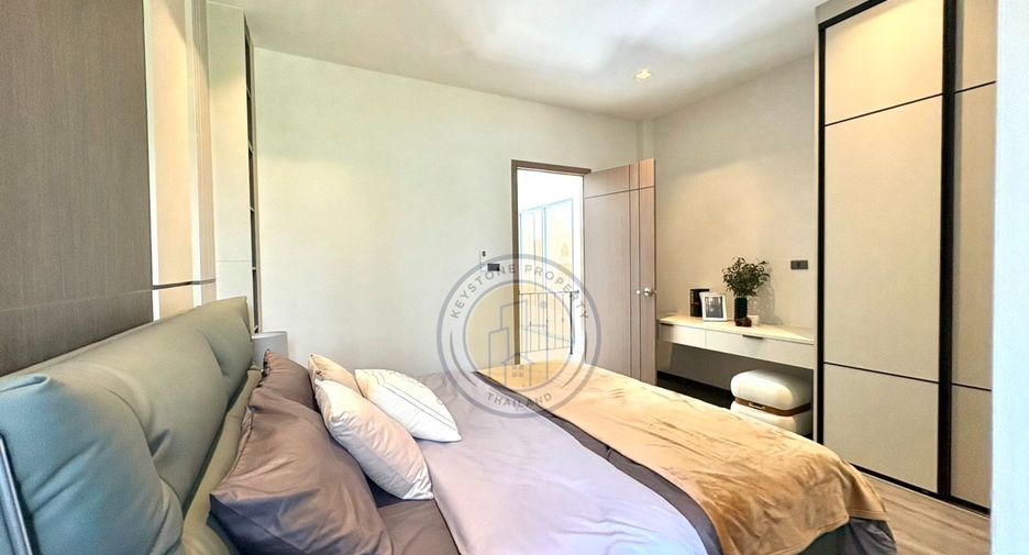 For sale 8 bedrooms villa in Bang Lamung, Chonburi