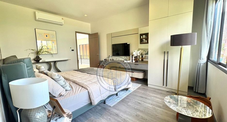 For sale 8 bedrooms villa in Bang Lamung, Chonburi