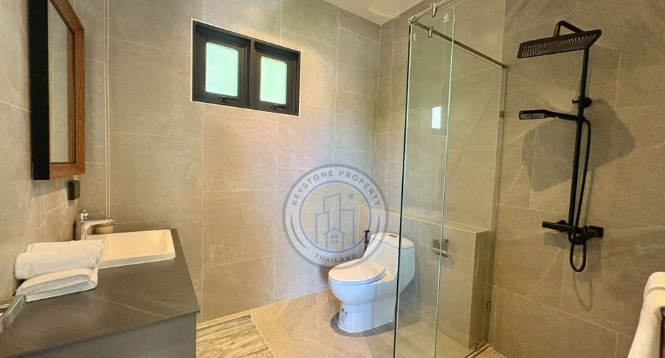 For sale 8 bedrooms villa in Bang Lamung, Chonburi