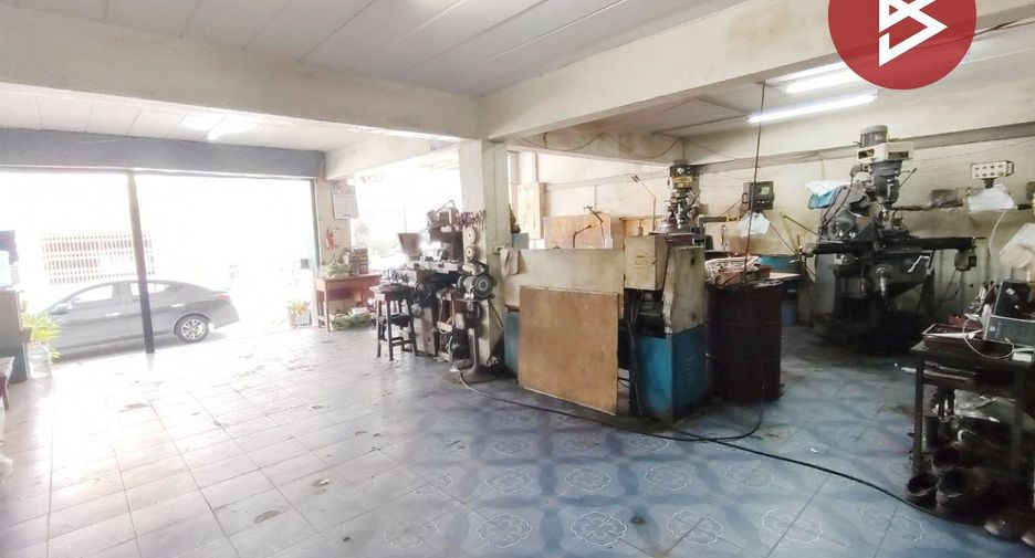 For sale 2 bedrooms retail Space in Bang Phli, Samut Prakan