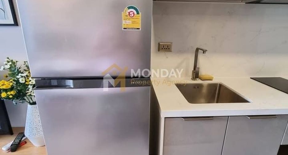 For rent 1 bed condo in Huai Khwang, Bangkok