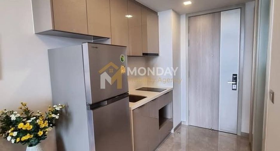 For rent 1 bed condo in Huai Khwang, Bangkok