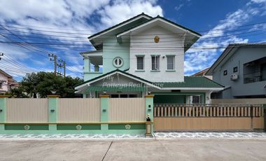 Casa en venta de 4 habitaciones en Jomtien, Pattaya