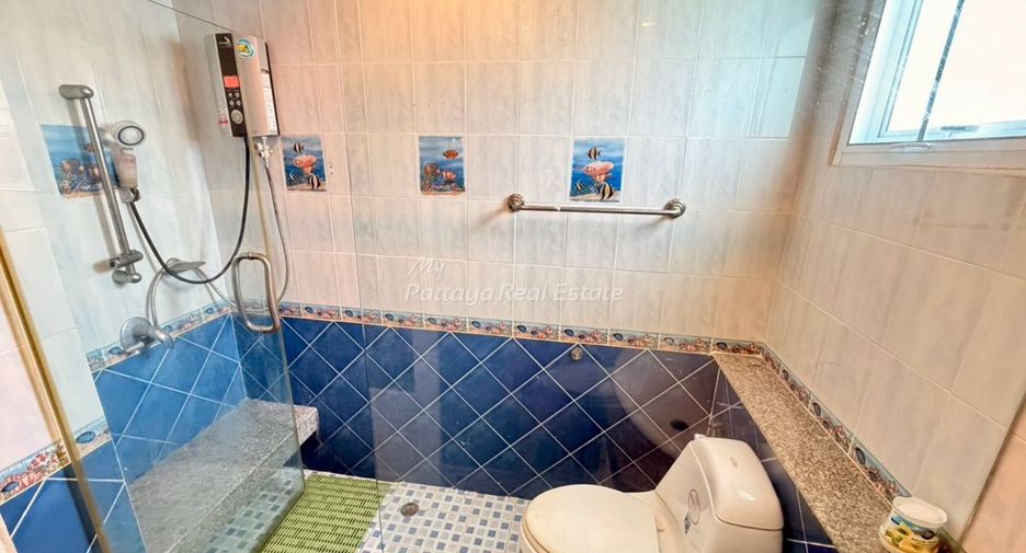 Casa en venta de 4 habitaciones en Jomtien, Pattaya