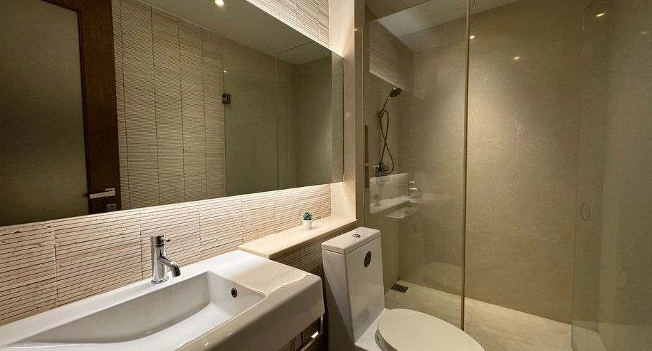 Wohnung zur Miete mit 3 Zimmer in Khlong Toei, Bangkok