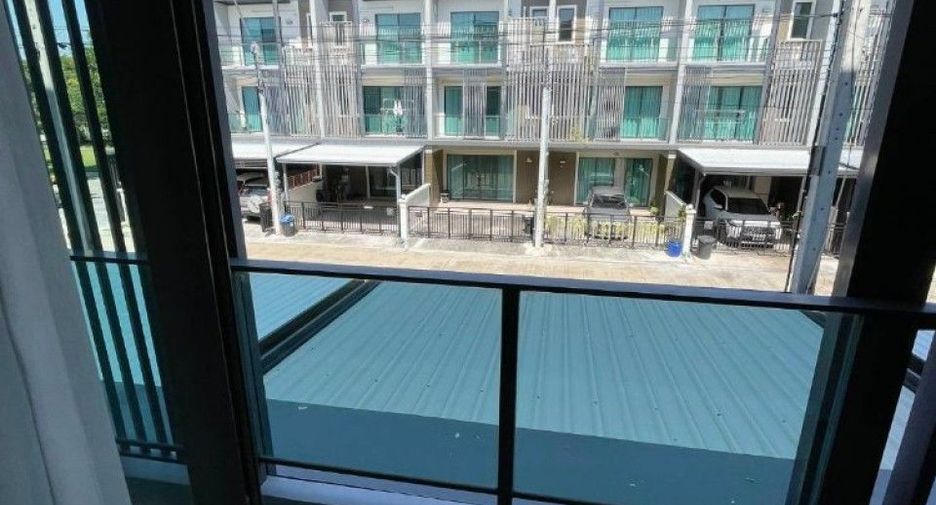For sale 3 bedrooms townhouse in Bang Bua Thong, Nonthaburi