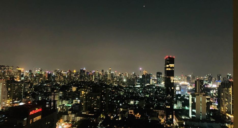 For rent and for sale 1 bed condo in Watthana, Bangkok