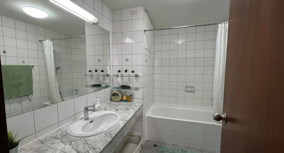 出租 和 出售 4 卧室 独立屋 在 Suan Luang, 曼谷