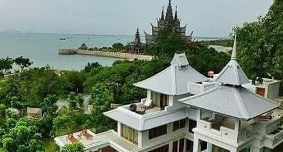 出租 和 出售 5 卧室 独立屋 在 Bang Lamung, Chon Buri