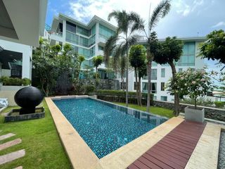 出租 和 出售 5 卧室 独立屋 在 Bang Lamung, Chon Buri