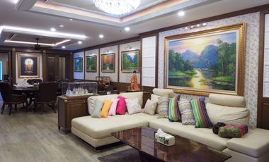 Wohnung zur Miete mit 3 Zimmer in Yan Nawa, Bangkok