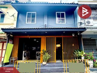 For sale 3 bedrooms retail Space in Bang Rak, Bangkok