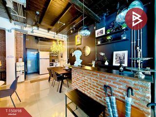 For sale 3 bedrooms retail Space in Bang Rak, Bangkok