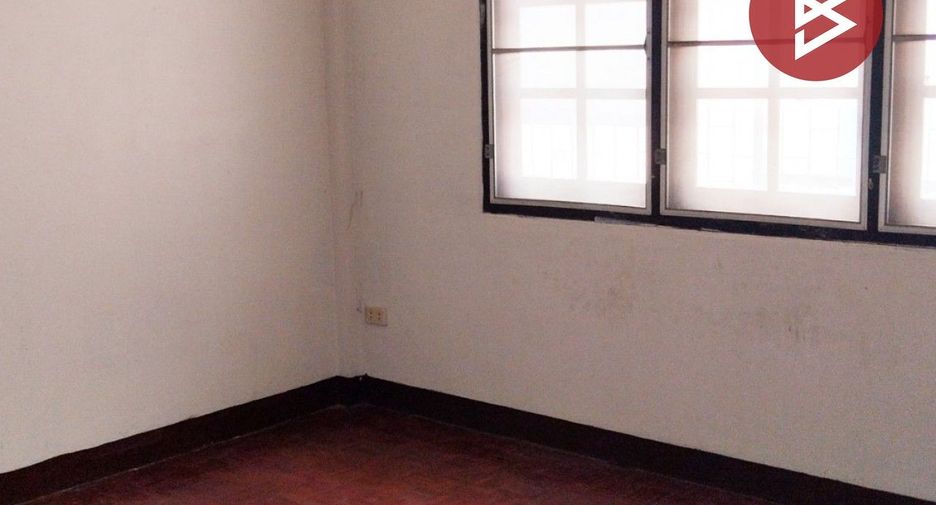 Продажа 2 спальни таунхаус в Mueang Chanthaburi, Чантхабури