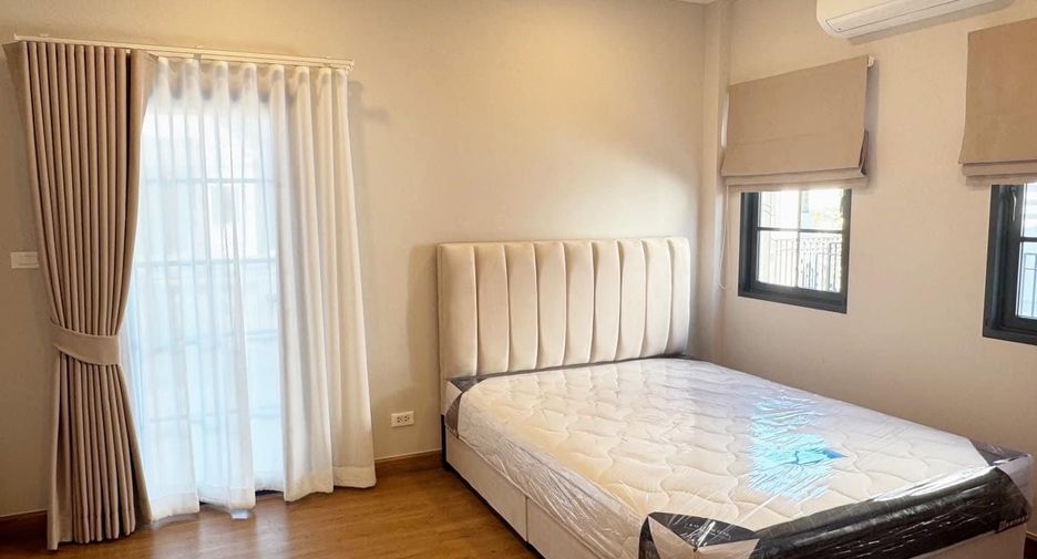 À louer et à vendre 4 chambres maison à Bang Phli, Samut Prakan