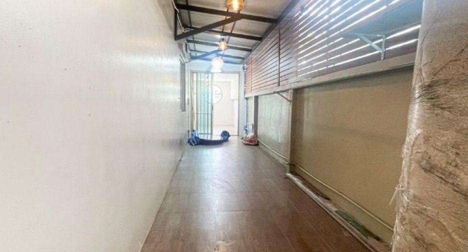 For sale 2 bedrooms townhouse in Bang Bo, Samut Prakan