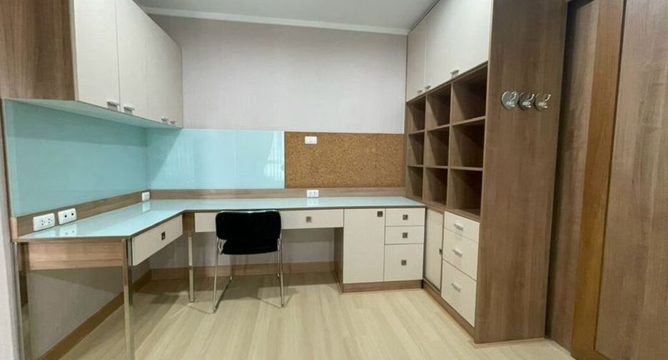 À louer 1 chambre condo à Bang Phli, Samut Prakan
