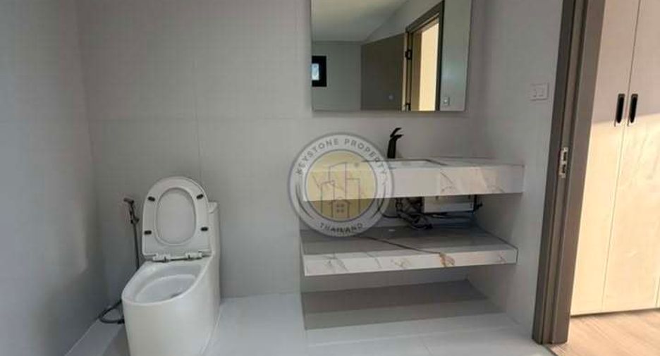 For sale 5 bedrooms villa in Jomtien, Pattaya