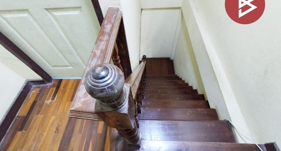 Casa adosada en venta de 2 habitaciones en Lam Luk Ka, Pathum Thani