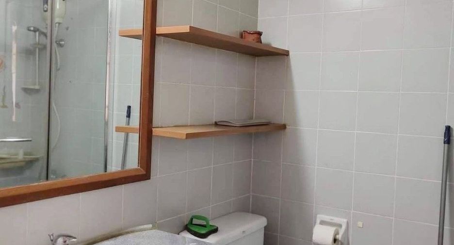 For sale 2 bedrooms condo in Chatuchak, Bangkok