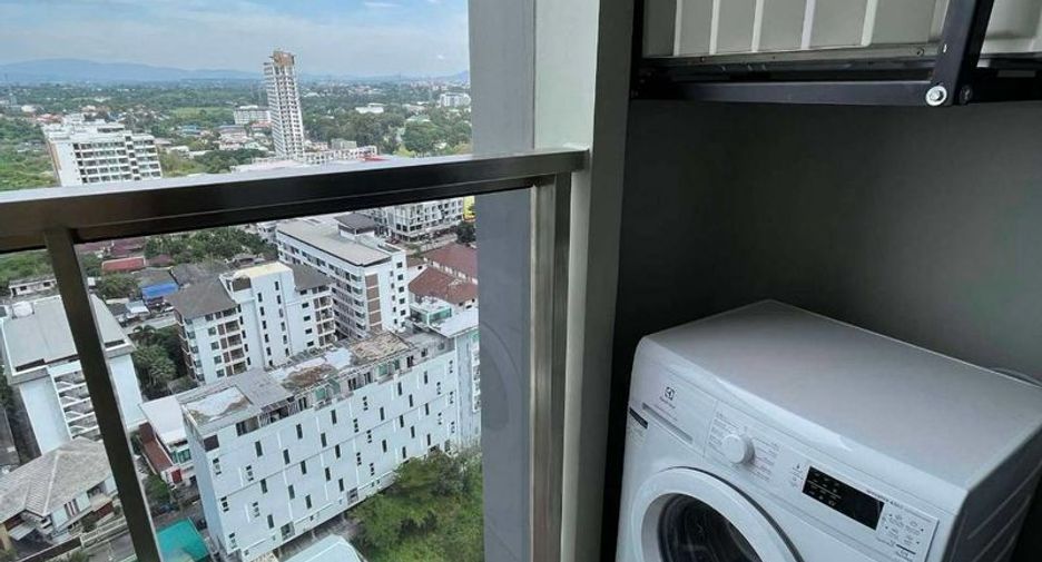 For sale 1 bed condo in Si Racha, Chonburi