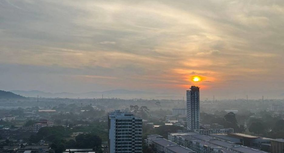 For sale 1 bed condo in Si Racha, Chonburi