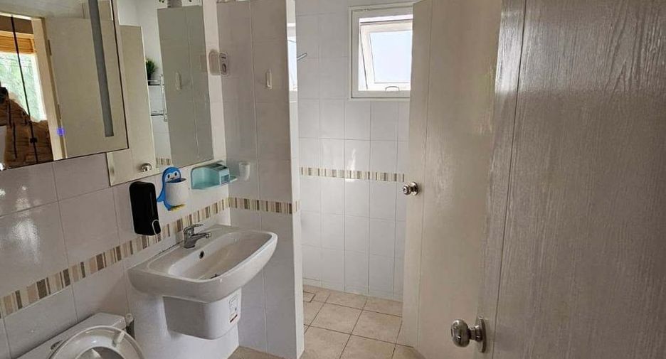For sale 3 bedrooms house in Bang Lamung, Chonburi
