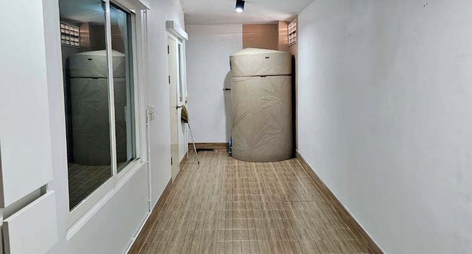For sale 3 bedrooms house in Bang Lamung, Chonburi