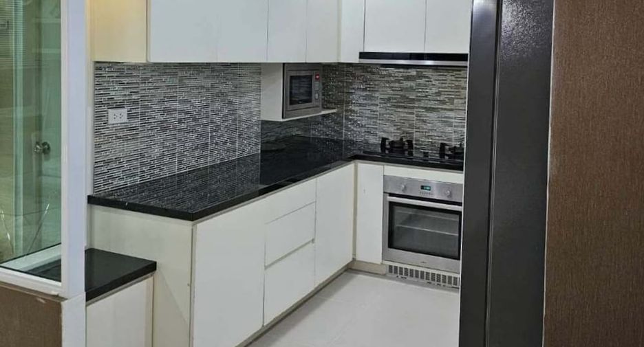 For sale 3 bedrooms house in Bang Lamung, Chonburi