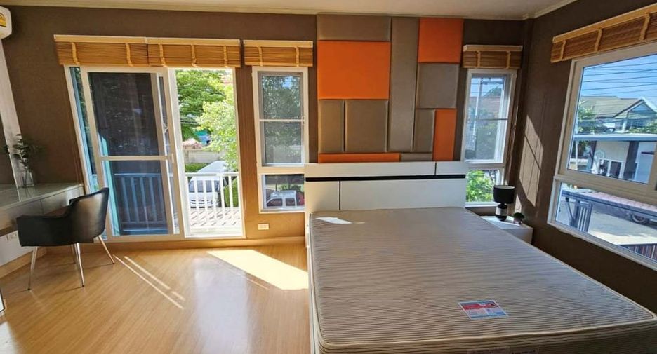 For sale 3 bedrooms house in Bang Lamung, Chonburi