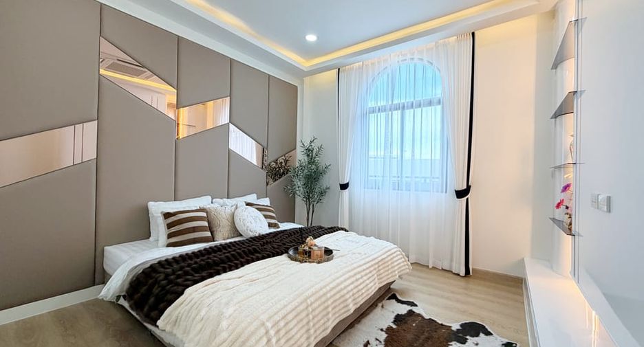 For sale 3 bedrooms house in Bang Lamung, Chonburi