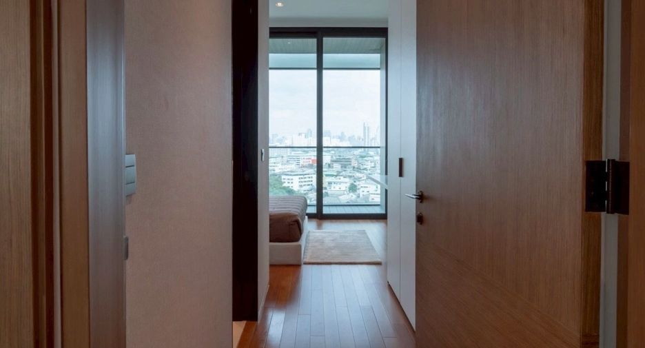 Condo en alquiler de 2 habitaciones en Khlong San, Bangkok