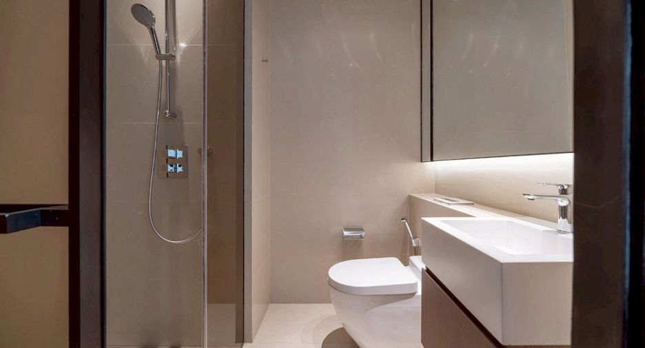 Condo en alquiler de 2 habitaciones en Khlong San, Bangkok
