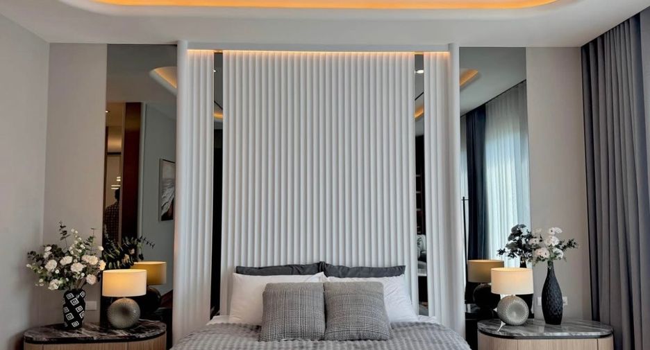 Casa adosada en alquiler y en venta de 4 habitaciones en Prawet, Bangkok