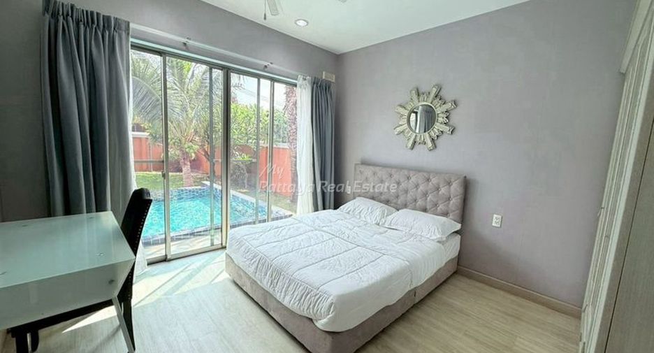 Villa en alquiler de 4 habitaciones en Bang Lamung, Chonburi