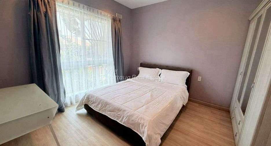 Villa en alquiler de 4 habitaciones en Bang Lamung, Chonburi