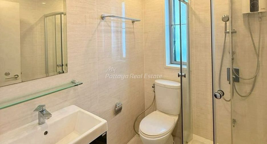 Villa en alquiler de 4 habitaciones en Bang Lamung, Chonburi