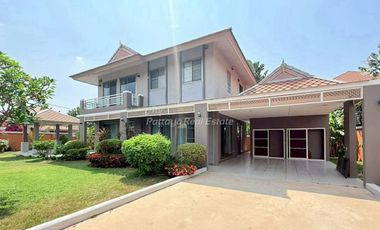 Villa en alquiler de 4 habitaciones en Bang Lamung, Chonburi