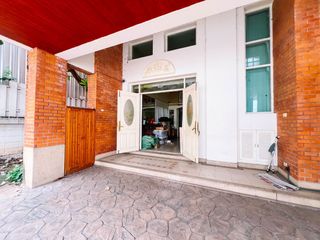 Reihenhaus zum Kauf mit 4 Zimmer in Yan Nawa, Bangkok
