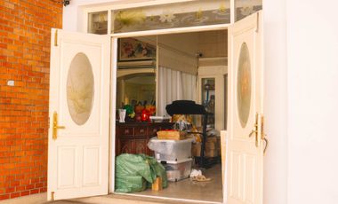 For sale 4 bedrooms townhouse in Yan Nawa, Bangkok
