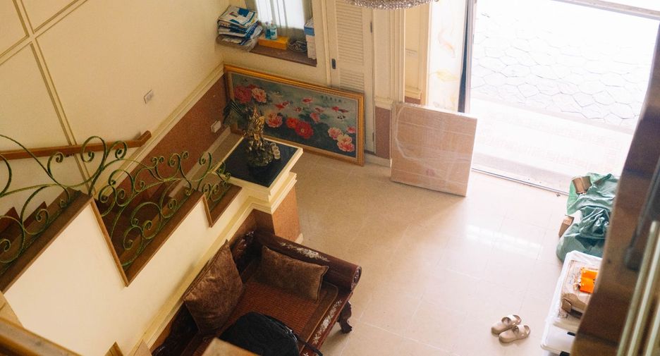 Reihenhaus zum Kauf mit 4 Zimmer in Yan Nawa, Bangkok